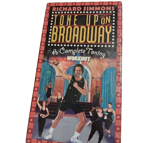 Richard Simmons FoodMover Guide & 2 VHS Tapes: Tone Up On Broadway Tonin Uptown - Picture 5 of 7